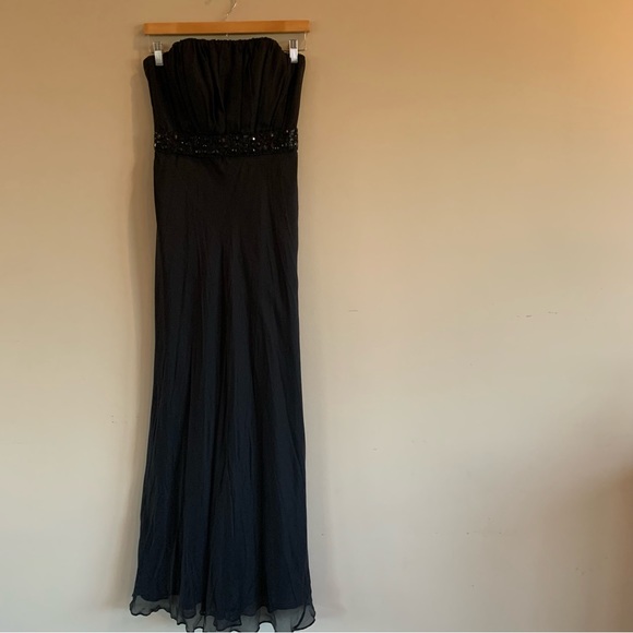 A.B.S. Collection by Allen Schwartz | Black Silk Evening Gown - Picture 3 of 16
